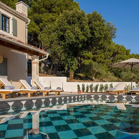 Parona בית נופש זלארין