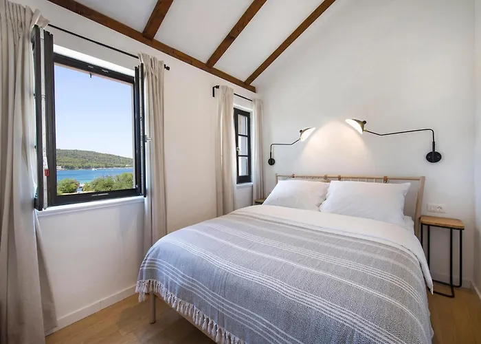 בית נופש Parona זלארין