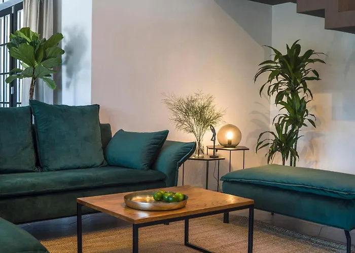 Parona * Зларин